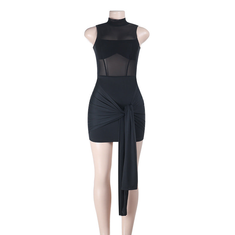 Damen Figurumspielendes Mini-Kleid mit raffinierten Drapierungen Echo Archiv