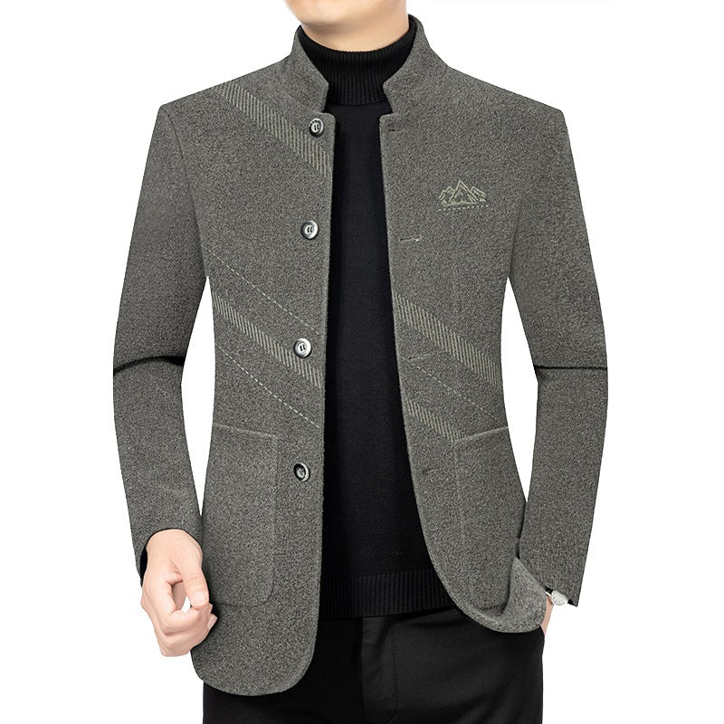 Herren Kurzmantel mit Stehkragen aus Wollmix und diagonalem Struktur-Design – Montevé