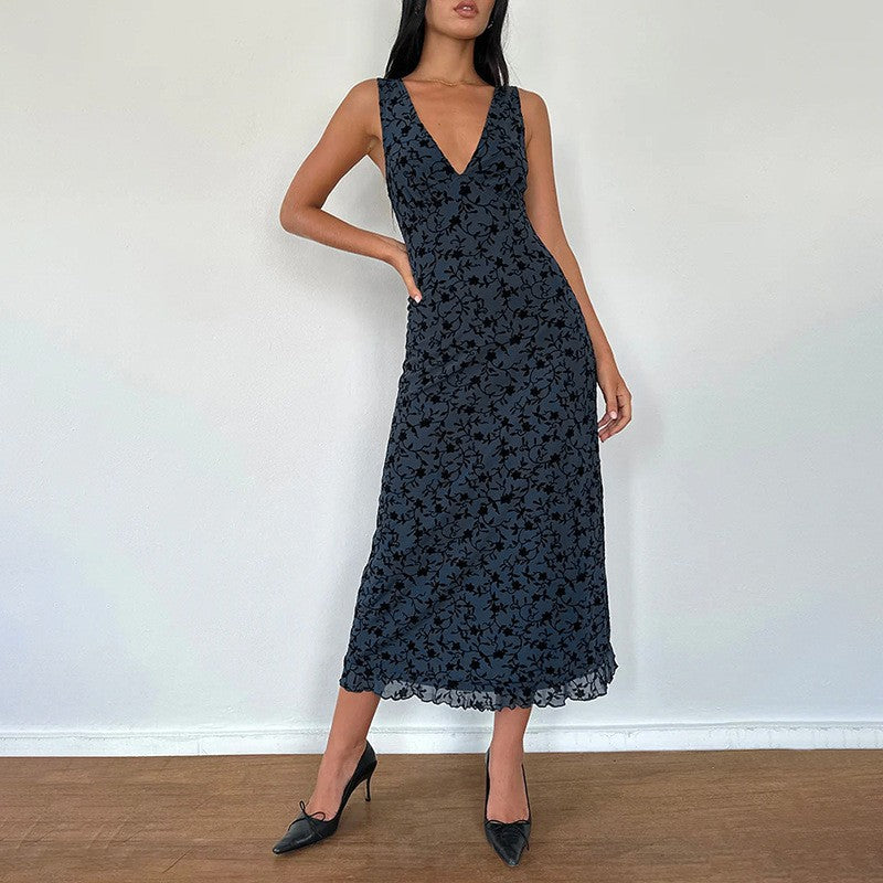 Damen Maxikleid mit tiefem V-Ausschnitt und floralem Spitzenmuster Echo Archiv
