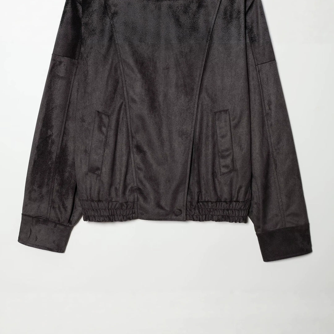 Damen Kurze Velours‑Optik Bomberjacke mit hohem Stehkragen und asymmetrischer Knopfleiste Echo Archiv