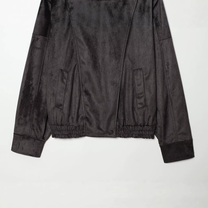 Damen Kurze Velours‑Optik Bomberjacke mit hohem Stehkragen und asymmetrischer Knopfleiste Echo Archiv