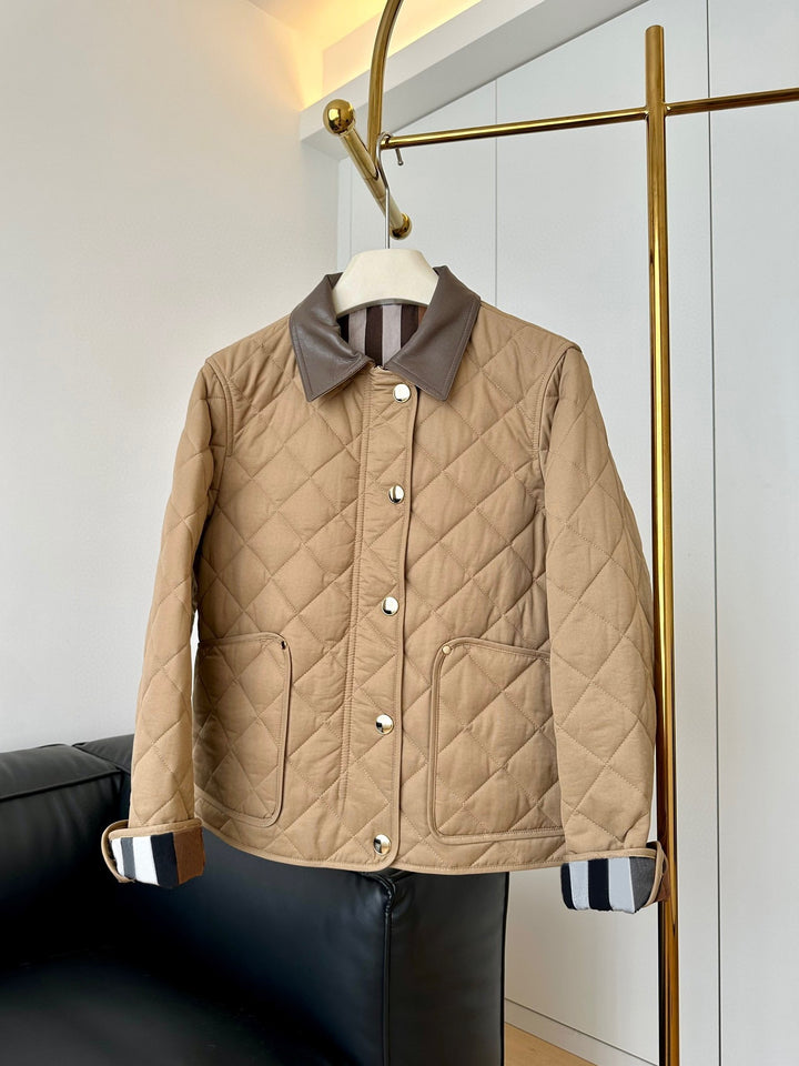 Damen Modische Steppjacke mit eleganter Lederkragen Echoarchiv