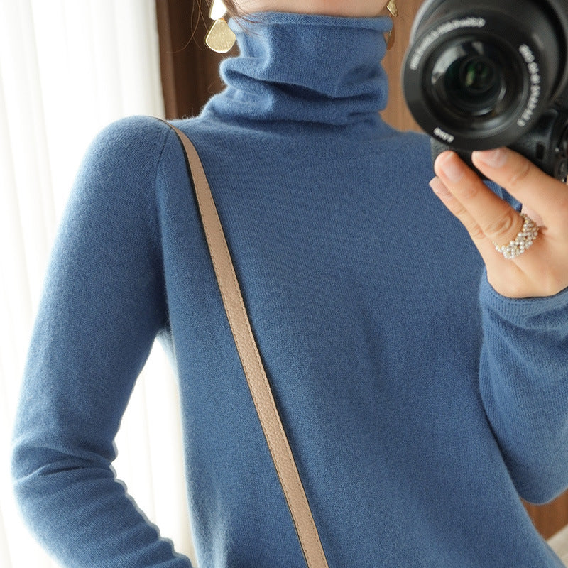 Damen Weicher Rollkragenpullover aus Kaschmir‑Look mit Daumenloch und figurbetonter Silhouette Echoarchiv