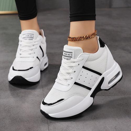 Damen nan sportlicher Plateausneaker mit Luftkissen-Zwischensohle und metallic-Applikationen Echo Archiv