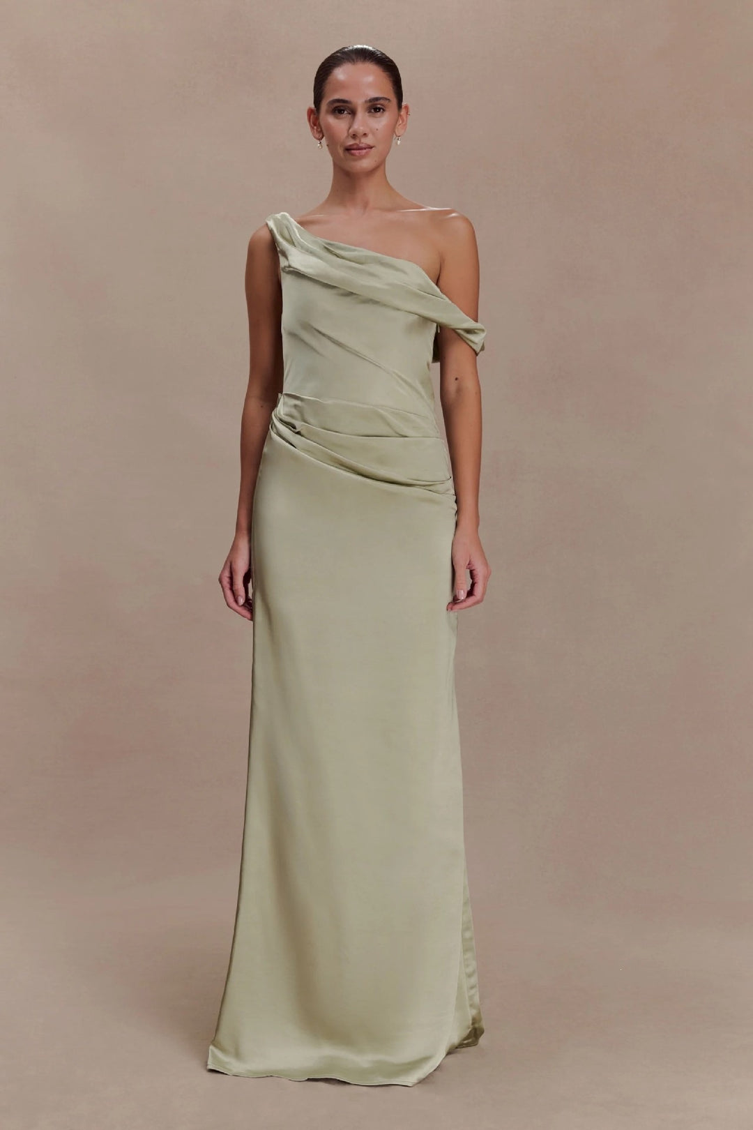Damen Elegantes asymmetrisches Maxikleid mit raffinierter Drapierung Echo Archiv