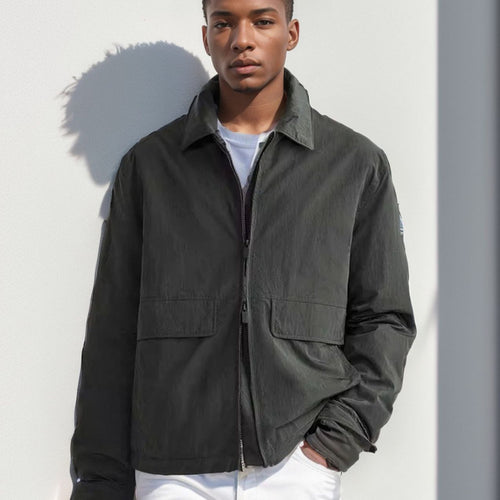 Herren leichte Übergangsjacke mit praktischen Brusttaschen und modernem Schnitt Echoarchiv