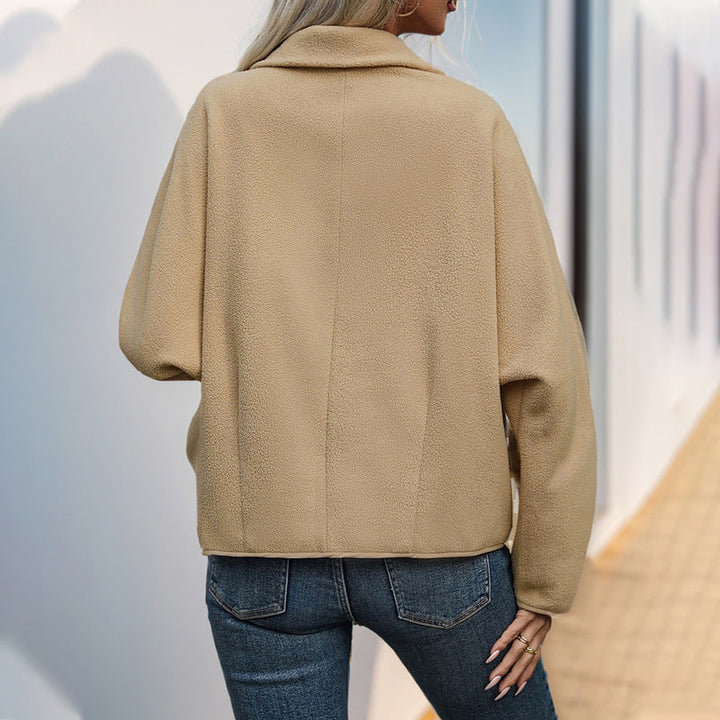 Damen Kurz geschnittene Teddy‑Fleece Jacke mit Knebelverschlüssen Echoarchiv