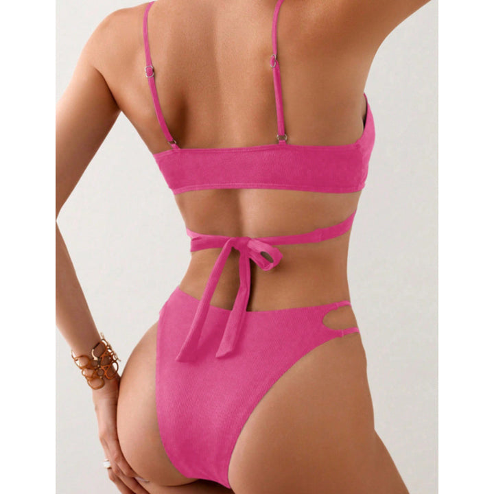 Damen Triangel-Bikini mit raffiniertem Wickeldesign und modischen Cut-Out-Details Echo Archiv