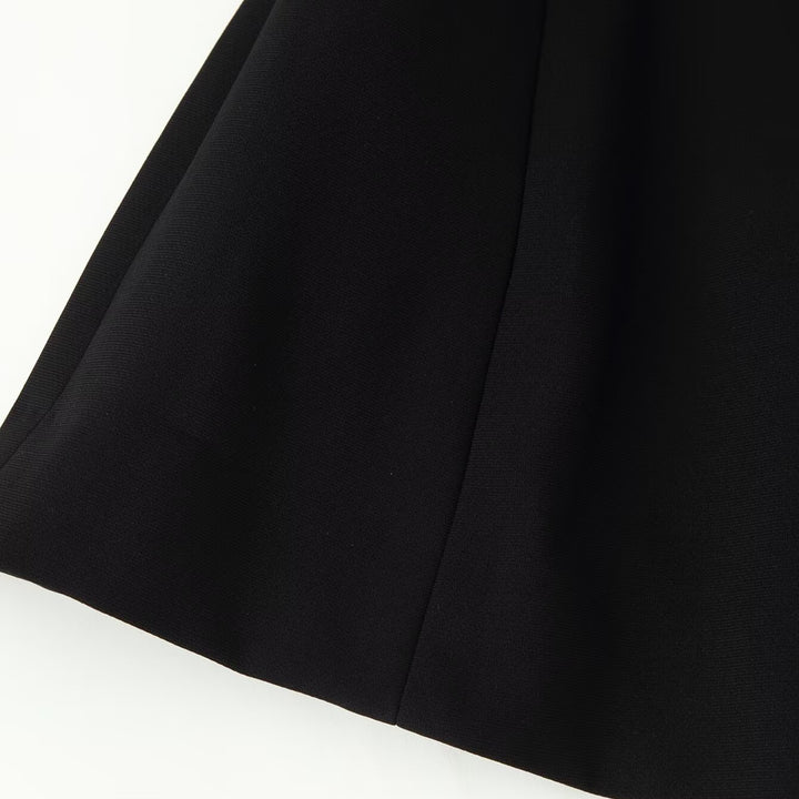 Damen Minimalistische Kurzjacke mit asymmetrischer Blende und Rundhalsausschnitt Echoarchiv