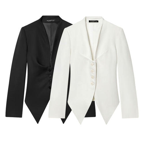 Damen taillierter Blazer mit Schalkragen, figurbetonter Knopfleiste und spitz zulaufendem Zipfelsaum – Valéne