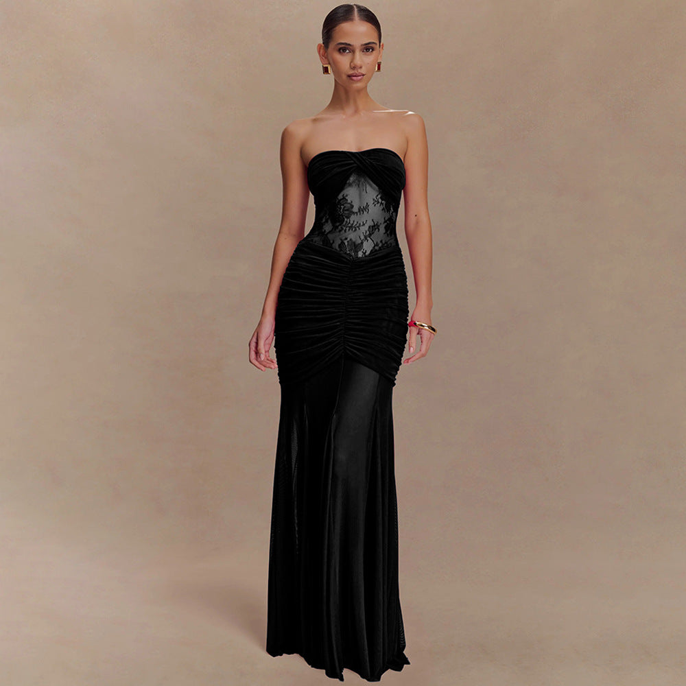 Damen Glamouröses Abendkleid mit Spitzenakzenten und figurbetonter Raffung Echo Archiv