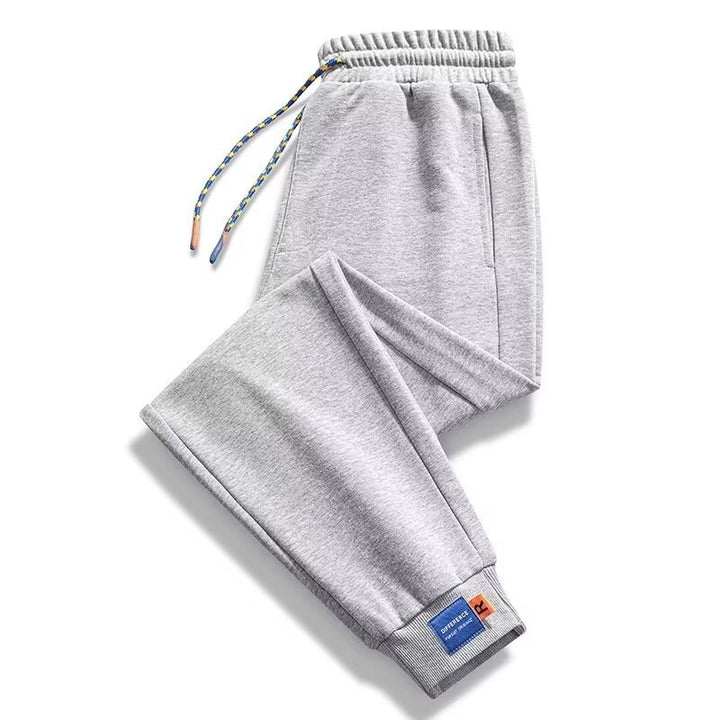 Herren Sportliche Jogginghose mit praktischen Taschen Echoarchiv