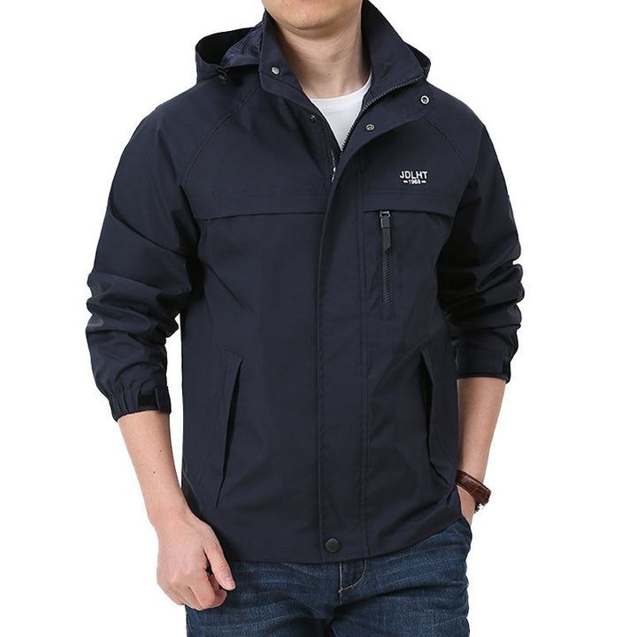Herren Leichte Kapuzen‑Softshelljacke mit wasserabweisender Oberfläche und Reißverschluss‑Brusttasche – Taviero