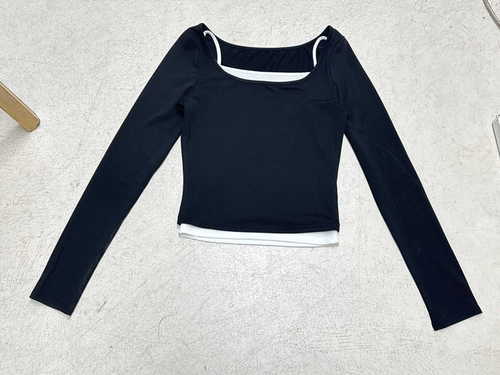 Damen nan tailliertes Longsleeve-Cropped-Top mit eckigem Ausschnitt und doppelten Spaghettiträgern Echo Archiv