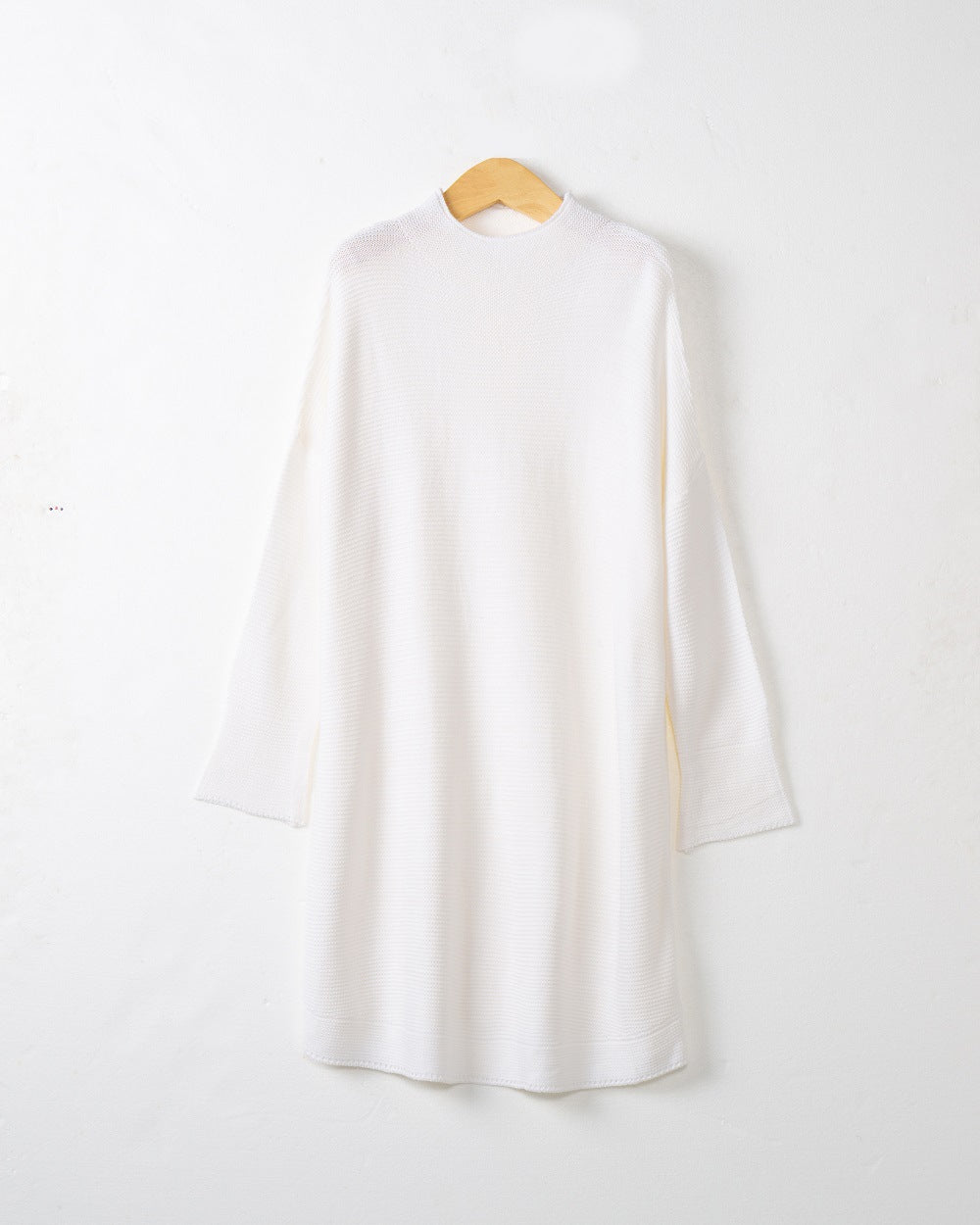 Damen Oversize Strick-Tunika mit kurzem Stehkragen und überschnittener Schulter Echo Archiv