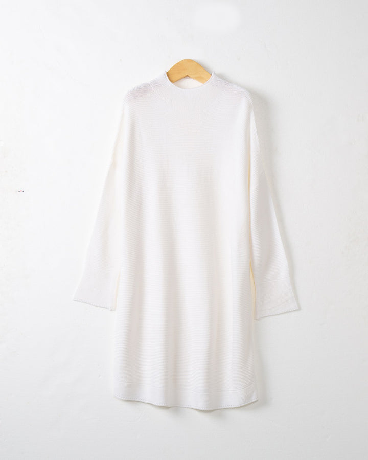 Damen Oversize Strick-Tunika mit kurzem Stehkragen und überschnittener Schulter Echo Archiv