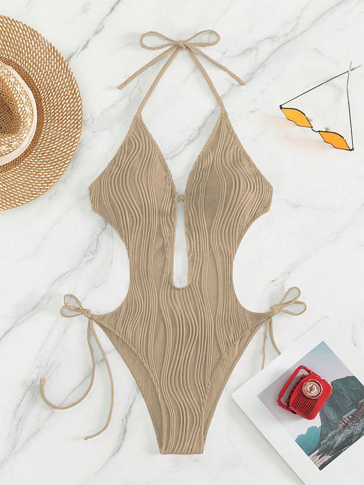 Damen Einteiliger Badeanzug mit raffiniertem Cut-Out und stylischem Wellenmuster Echo Archiv