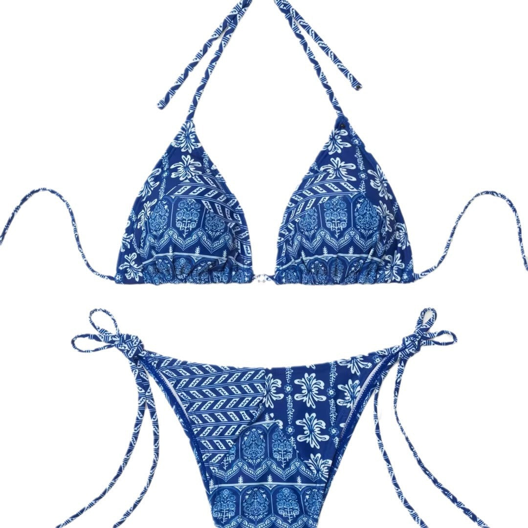 Damen Triangel-Bikini mit verspielt floralem Design und bindbaren Trägern Echo Archiv