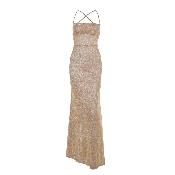 Damen Glitzerndes Kleid mit schmalem Schnitt und verführerischem Rückenausschnitt Echo Archiv