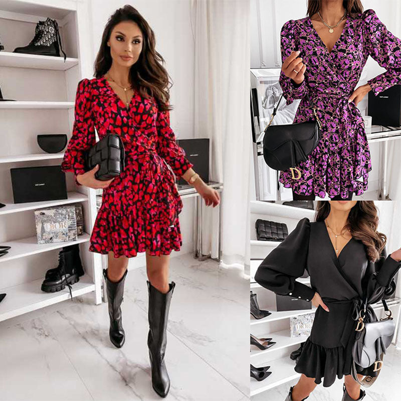 Damen Wickel‑Minikleid mit Balloonärmeln, Taillengürtel & Ziermanschetten Echoarchiv