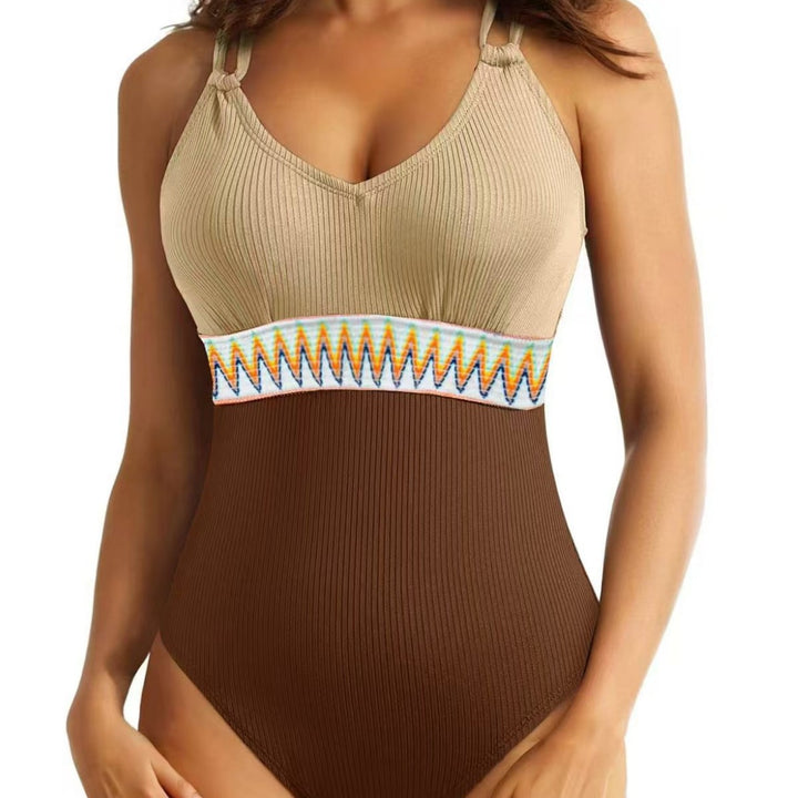 Damen Einteiler Badeanzug mit dekorativem Tribal-Gürtel Echo Archiv