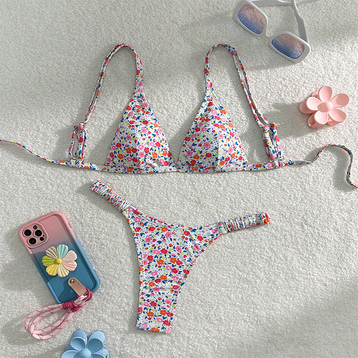 Damen Triangel-Bikini mit verstellbaren Trägern und floralen Mustern Echo Archiv