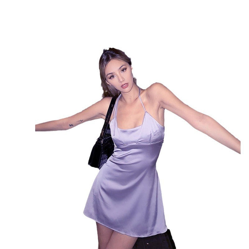 Damen Abendkleid mit schicker Halterträger-Design und seidigem Finish Echo Archiv