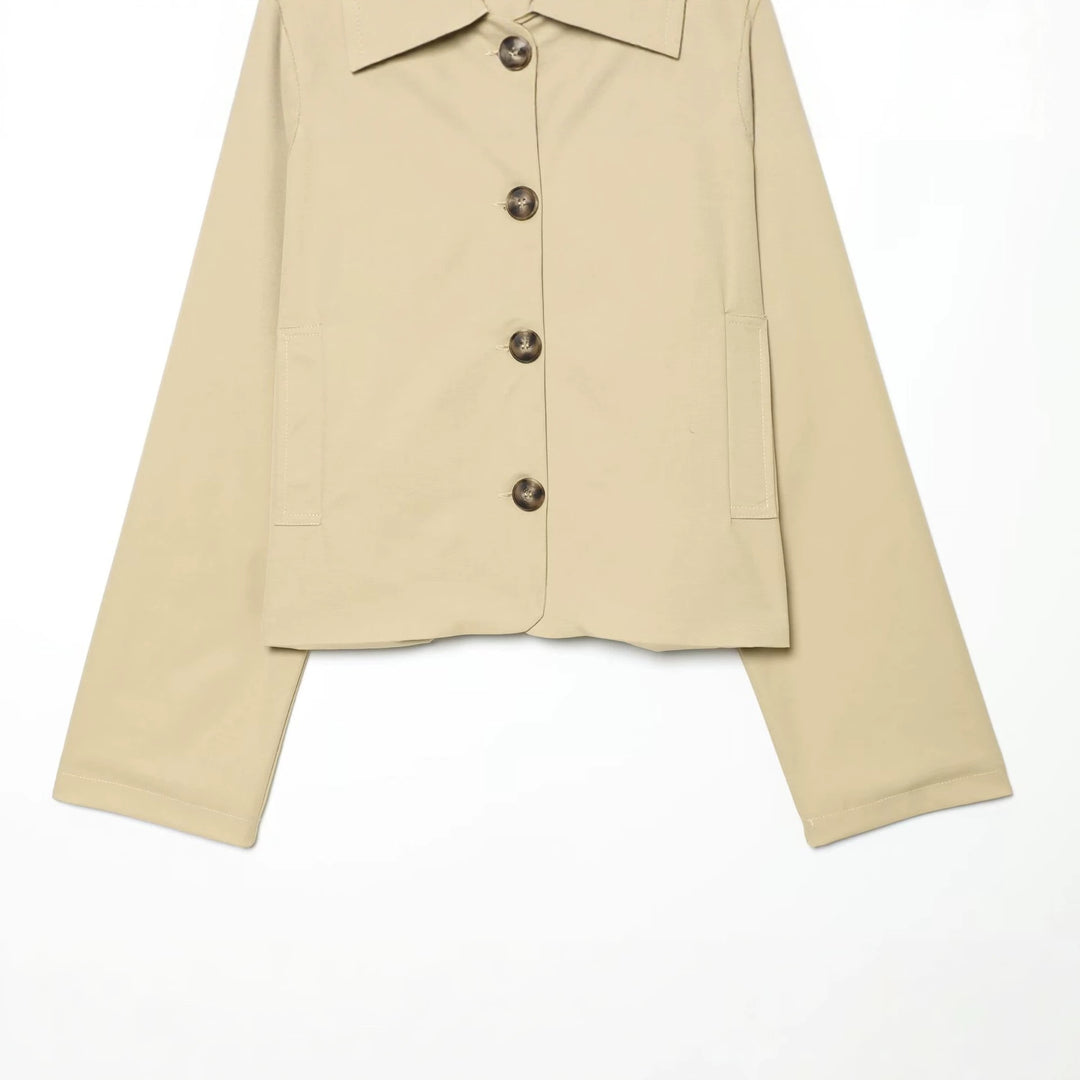 Damen Cropped Übergangsjacke mit Raglanärmeln und Hornknopfleiste Echoarchiv