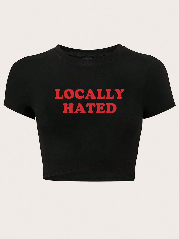 Damen Crop-T-Shirt mit auffälligem Schriftzug und figurbetontem Design Echo Archiv