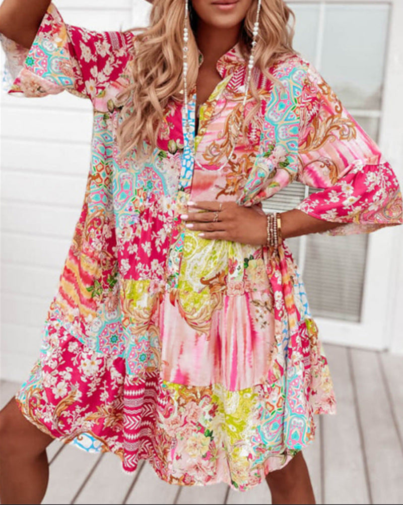 Damen nan Luftiges Stufenkleid im Patchwork-Boho-Stil mit Stehkragen, geraffter Taillennaht und Dreiviertelärmeln Echo Archiv