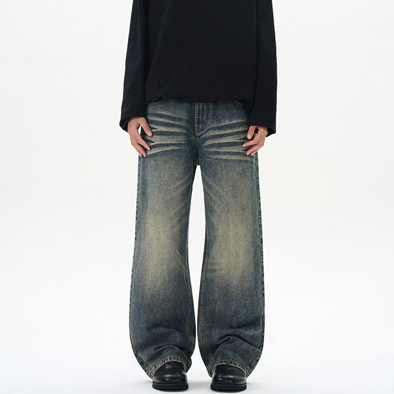 Herren Weite Denim-Jeans im Vintage-Whisker-Look mit horizontalen Falten und bodenlangem Saum Echo Archiv