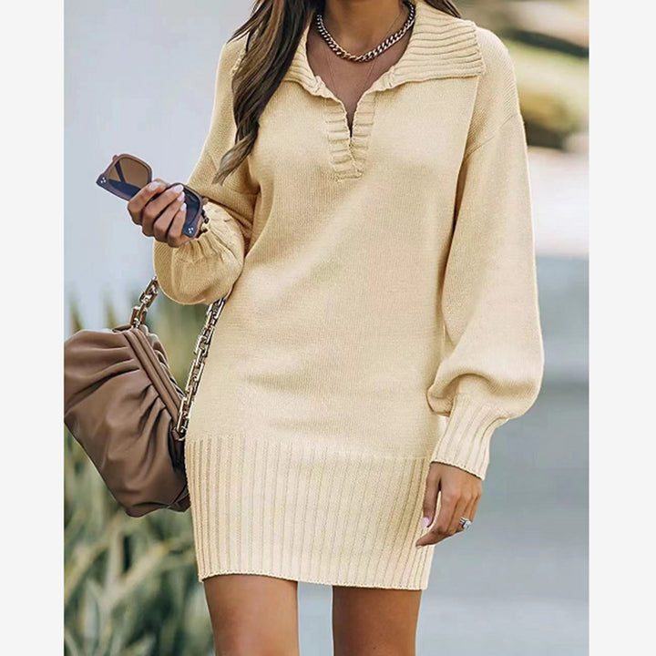 Damen nan schulterfreies Strickminikleid mit weitem V-Ausschnitt und Rippbund Echo Archiv