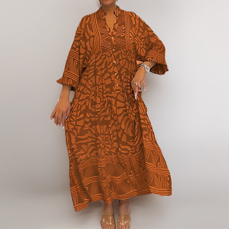Damen Maxikleid mit Modernem Grafischem Design und Elegantem V-Ausschnitt Echoarchiv