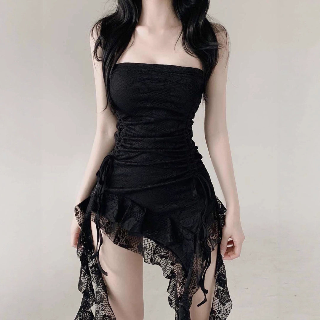 Damen Bodycon Kleid mit raffiniertem Rüschensaum und zusätzlichem Spitzenbesatz Echo Archiv