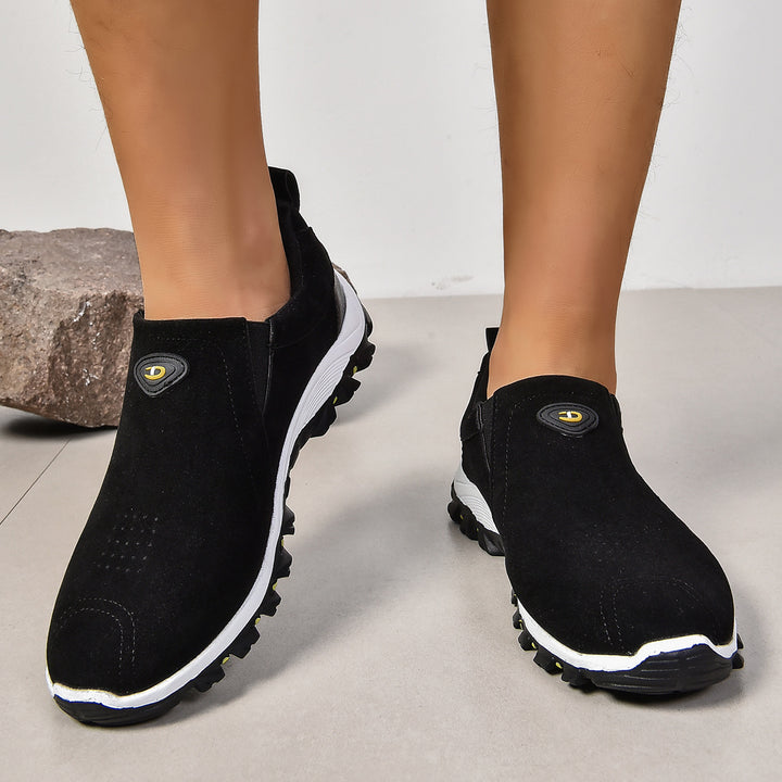 Herren nan sportlicher Schlupf-Sneaker mit elastischem Einstieg stoßdämpfender Profilsohle und gepolstertem Komfortfußbett Echo Archiv