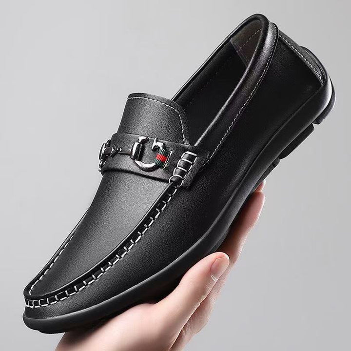 Herren Elegante Lederimitat-Loafer mit Ziernaht und Metallbit-Detail Echoarhiv – Tavélo