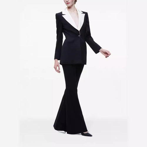 Damen Elegantes Zweiteiliges Smokingset mit kontrastierendem Schalkragen und ausgestellter Schlaghose Echoarchiv