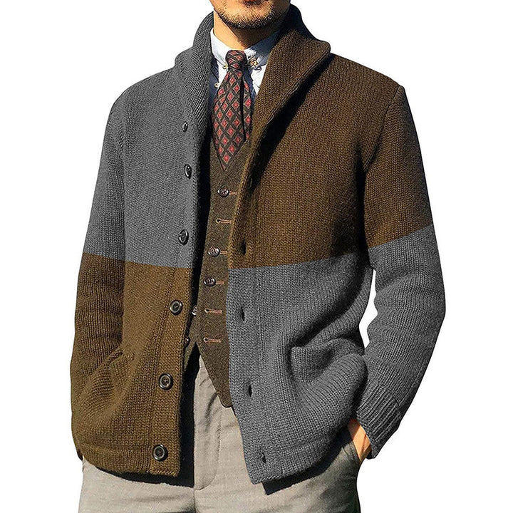 Herren Elegante Strickjacke mit hochgeschlossenem Kragen und Knopfdetails Echoarchiv