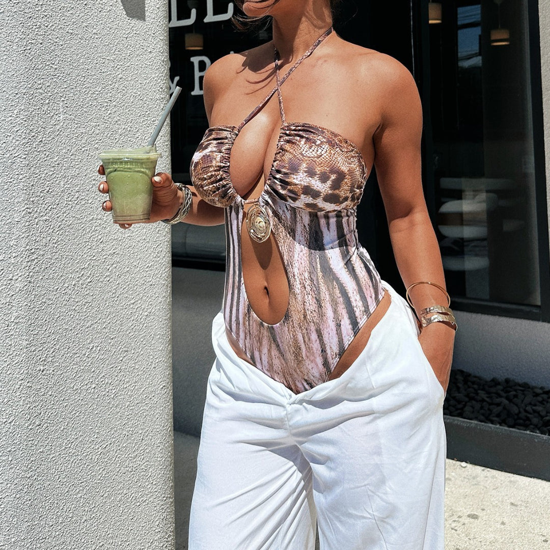Damen Eleganter Einteiler mit einzigartigem Cut-Out-Design und festem Halt Echo Archiv