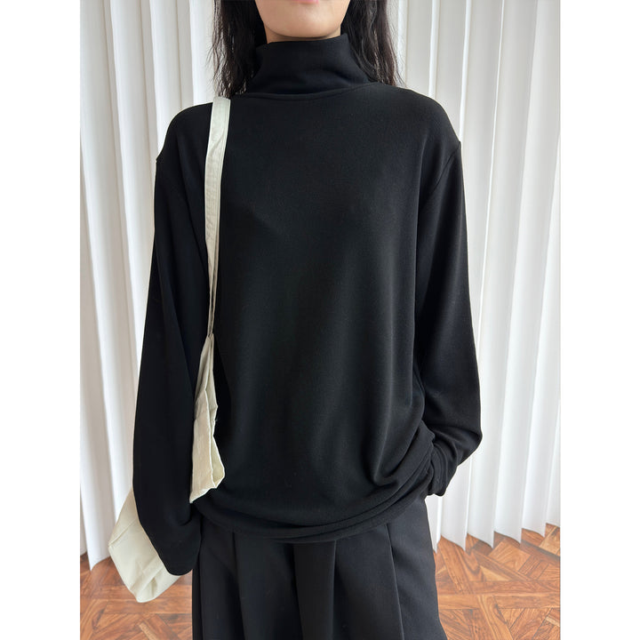 Damen Minimalistisches Rollkragen-Longsleeve mit Relaxed-Fit und weichem Jersey Echoarchiv
