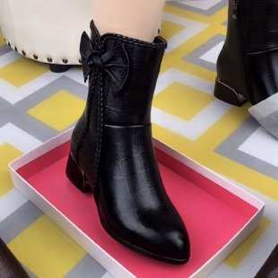 Damen Elegante Stiefeletten mit Riemchen und modischem Schleifen-Detail Echo Archiv