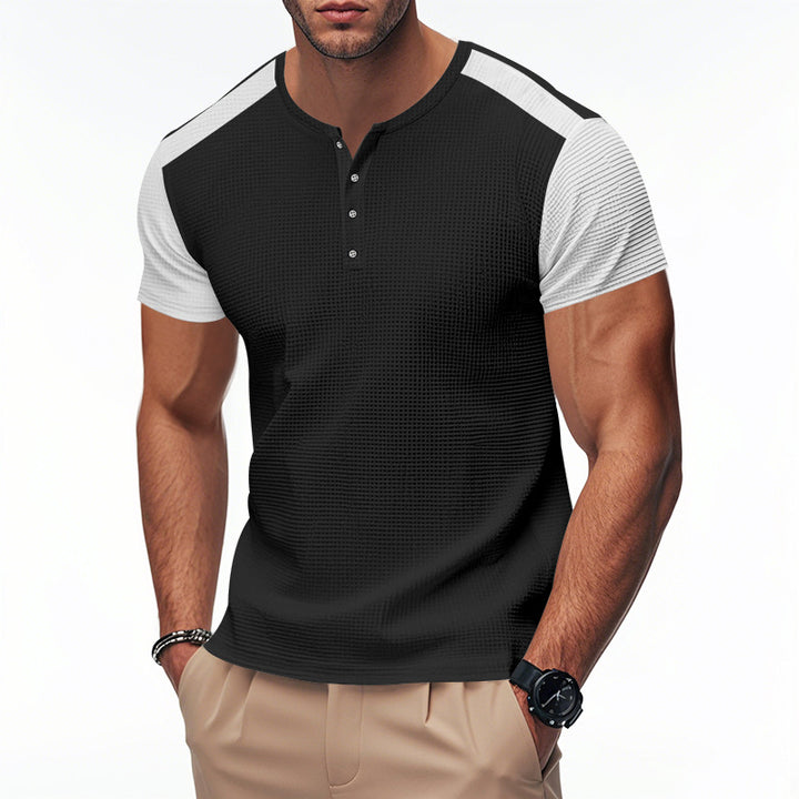 Herren Kurzarm-Henley-T-Shirt mit strukturierter Oberfläche und dezenter Knopfleiste Echoarchiv