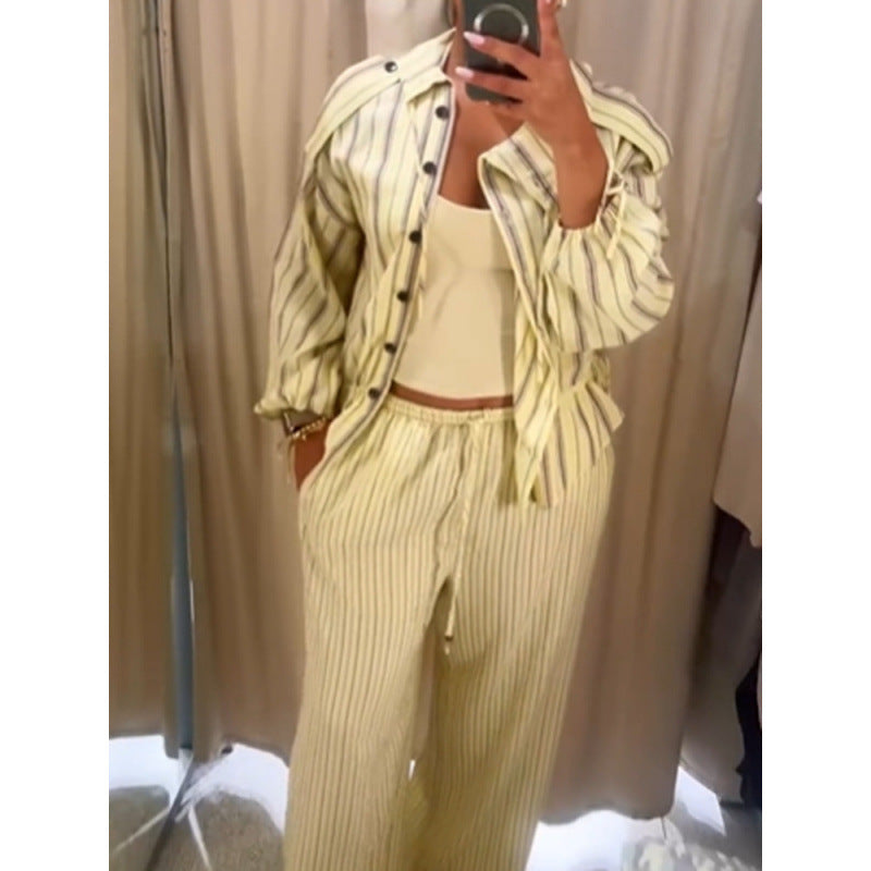 Damen Gestreiftes Zweiteiliges Loungewear-Set mit Oversize-Hemdjacke und Tunnelzug-Hose Echoarchiv