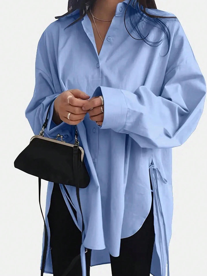 Damen Oversize-Longbluse mit Tunnelzugseiten, extralangen Manschetten und Hemdkragen – Avérine