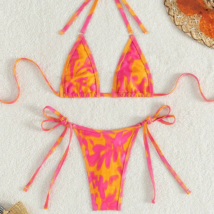 Damen Triangel-Bikini mit verstellbaren Bindebändern und auffälligem Farbmuster Echo Archiv