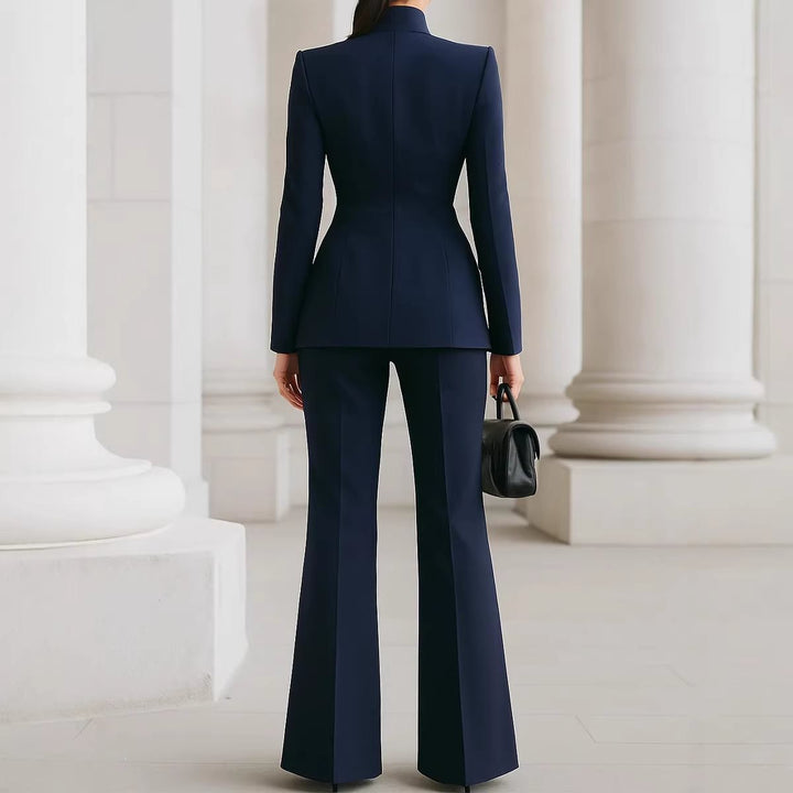 Damen Taillierter Blazer mit Stehkragen und High‑Waist ausgestellte Hose Echo Archiv