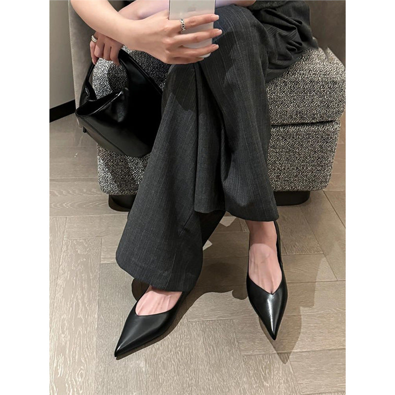 Damen Spitz zulaufende Lederoptik-Slipper mit ergonomischem Komfortfußbett Echo Archiv