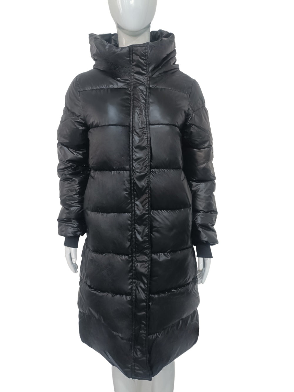 Damen Langer Puffer‑Mantel mit hohem Stehkragen, wattierter Steppung und elastischen Bündchen Echoarchiv