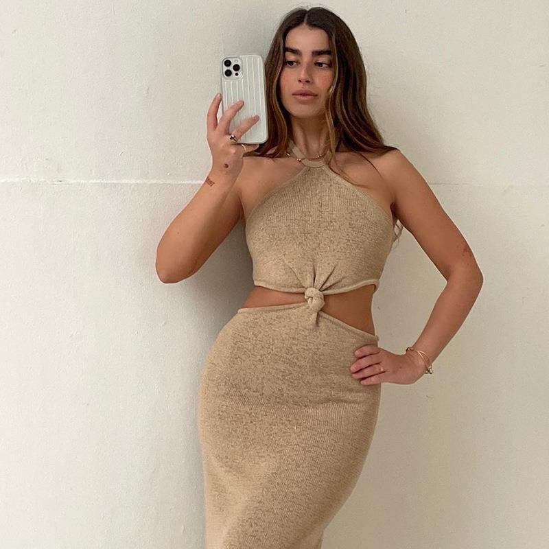 Damen Maxikleid mit cut-out Design und eleganter Knotendetail Echo Archiv