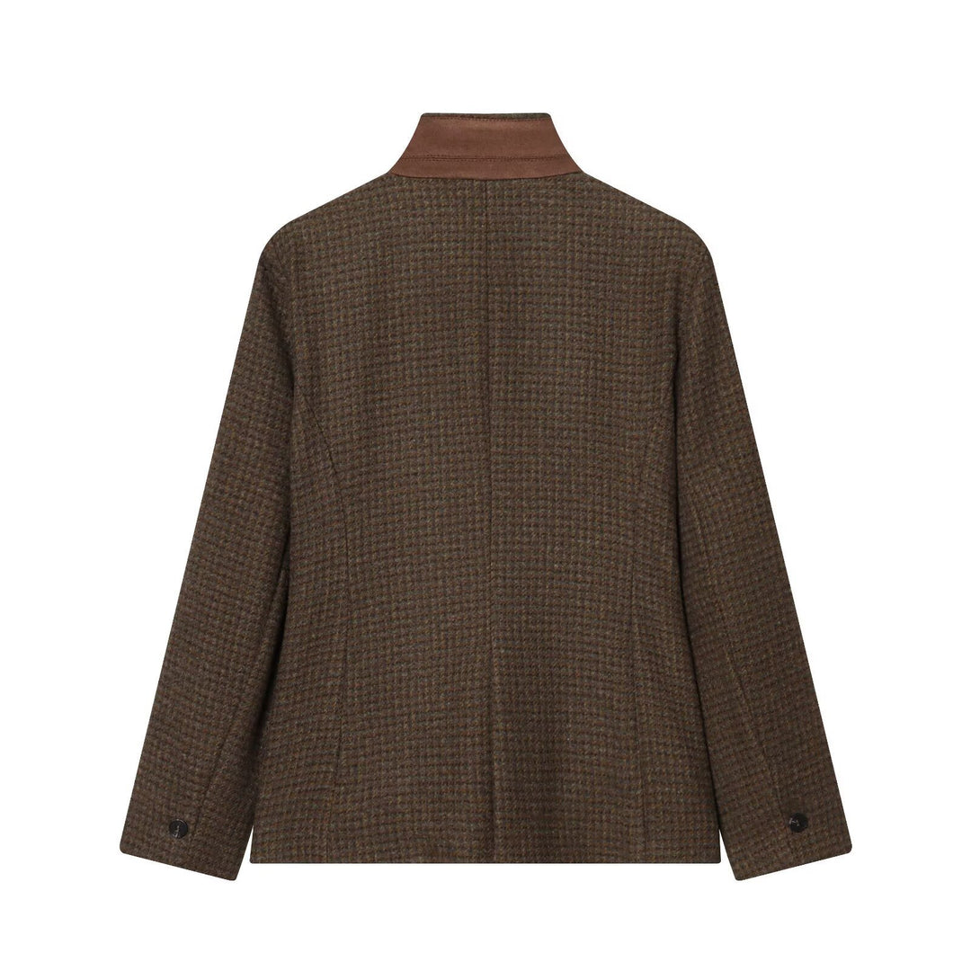 Damen Kurzer Tweedblazer mit Stehkragen, Knopfleiste und Pattentaschen Echo Archiv